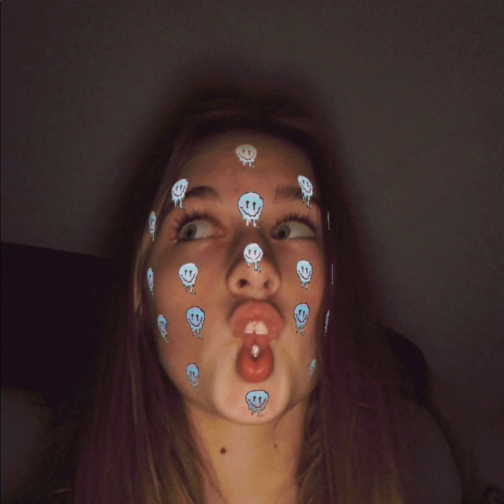 Meet your Posher, Tori